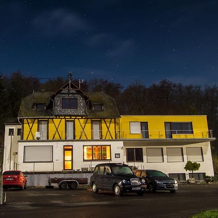 The Venue Frankfurt-Hahn Airport Hotel Hirschfeld Exterior photo