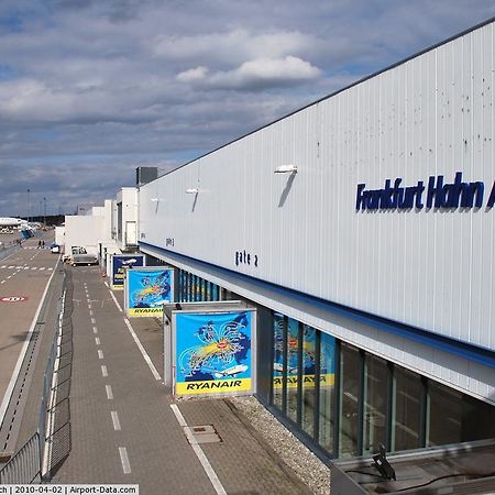The Venue Frankfurt-Hahn Airport Hotel Hirschfeld Exterior photo